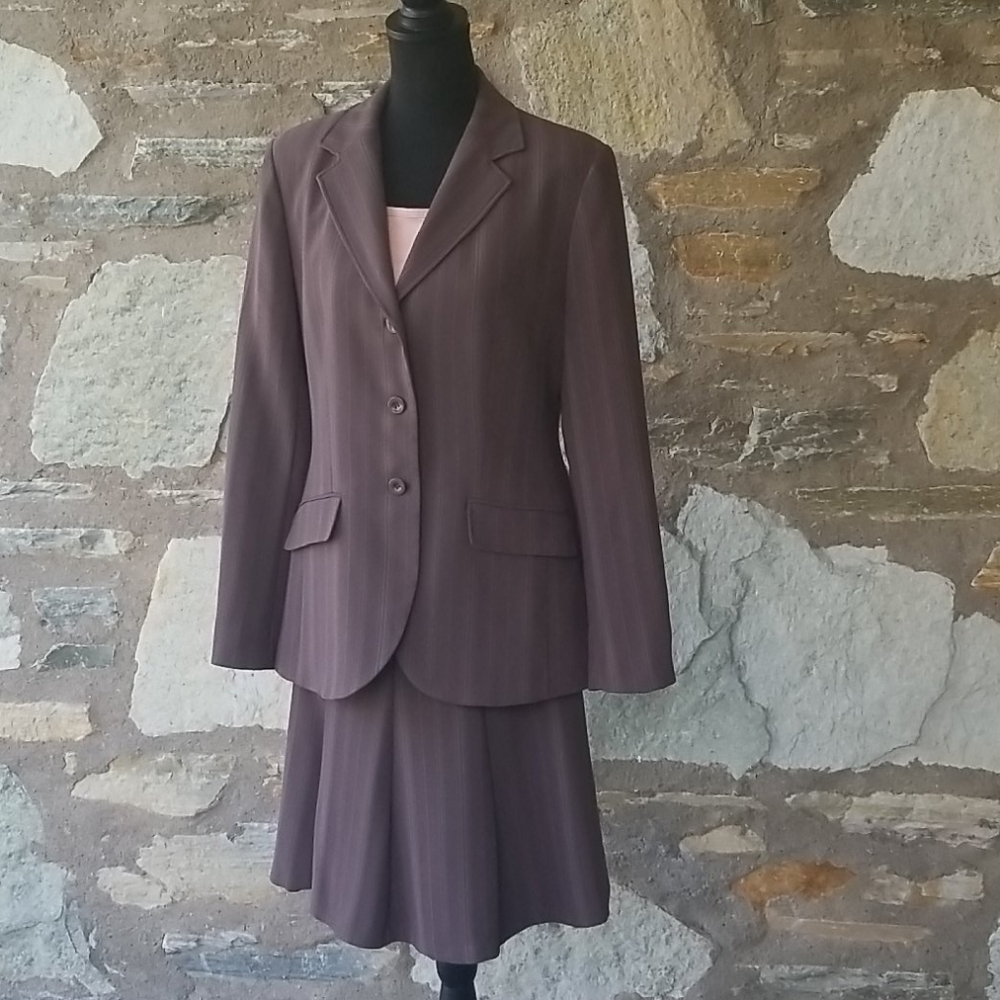 Women Suit